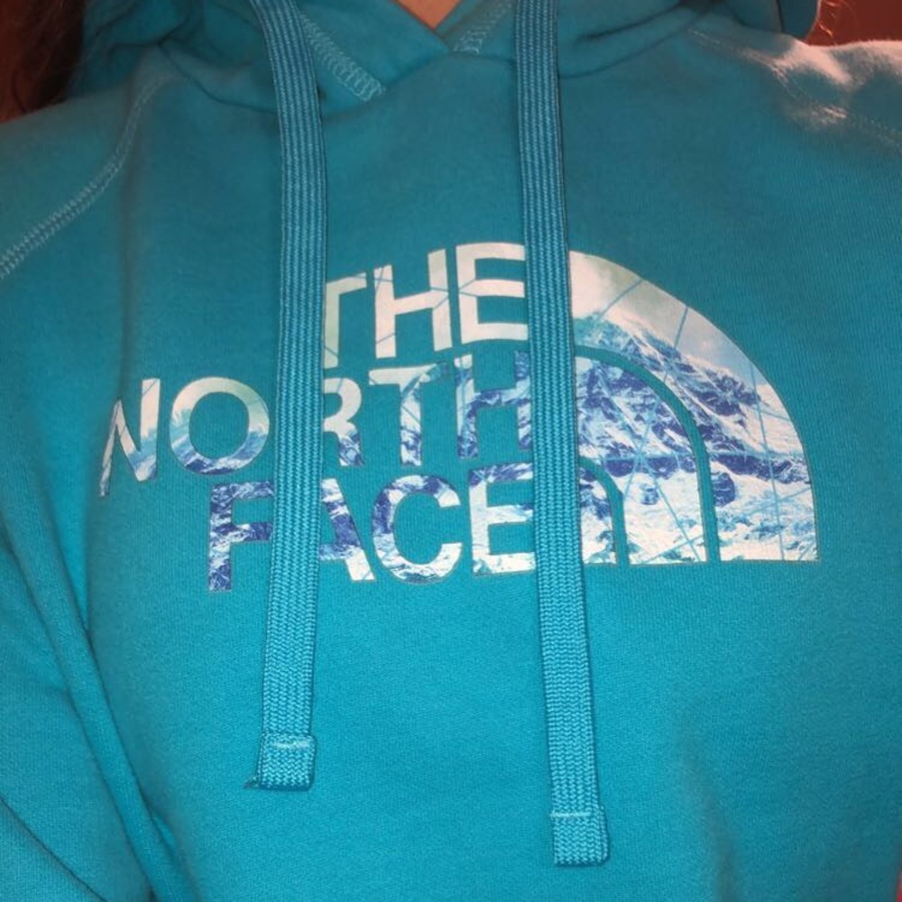 northface hoodie